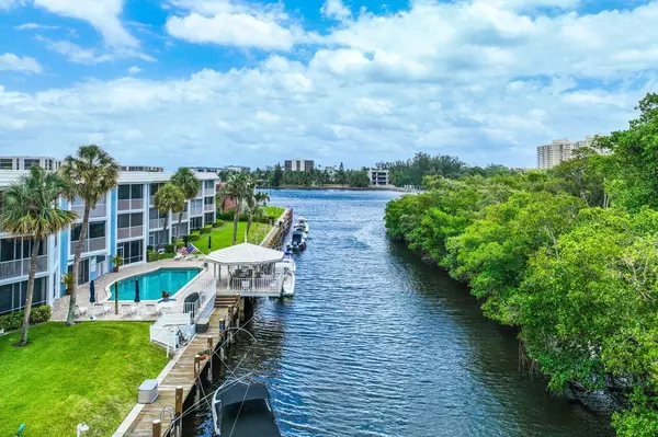 Boca Raton, FL 33431,700 NE Harbour TER Apt 125