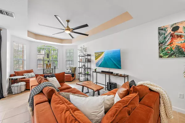 Palm Beach Gardens, FL 33410,2663 Ravella LN