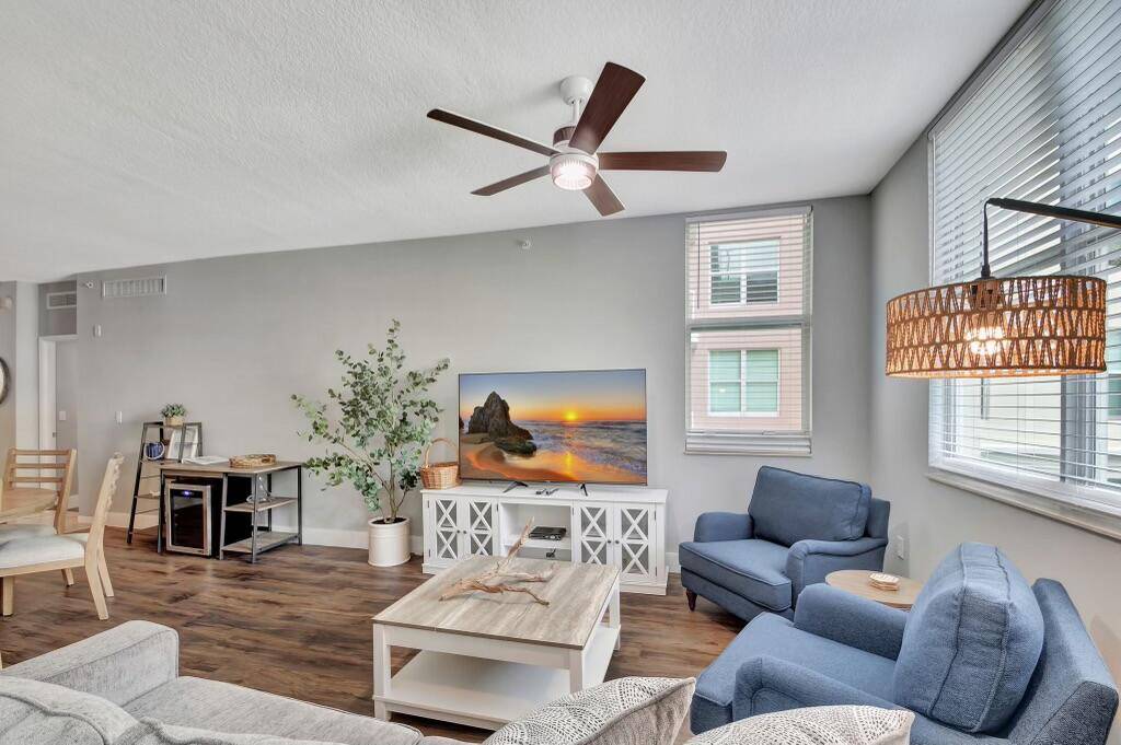 Lantana, FL 33462,804 E Windward WAY 316