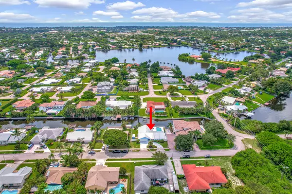 3718 Diane DR, Boynton Beach, FL 33435