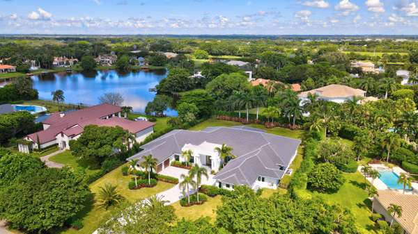 Boca Raton, FL 33496,8235 Twin Lake DR