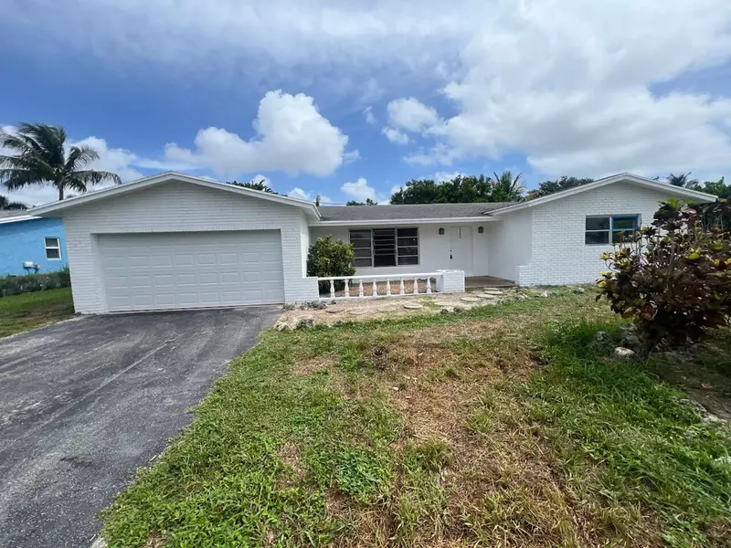 1195 SW 27th PL, Boynton Beach, FL 33426