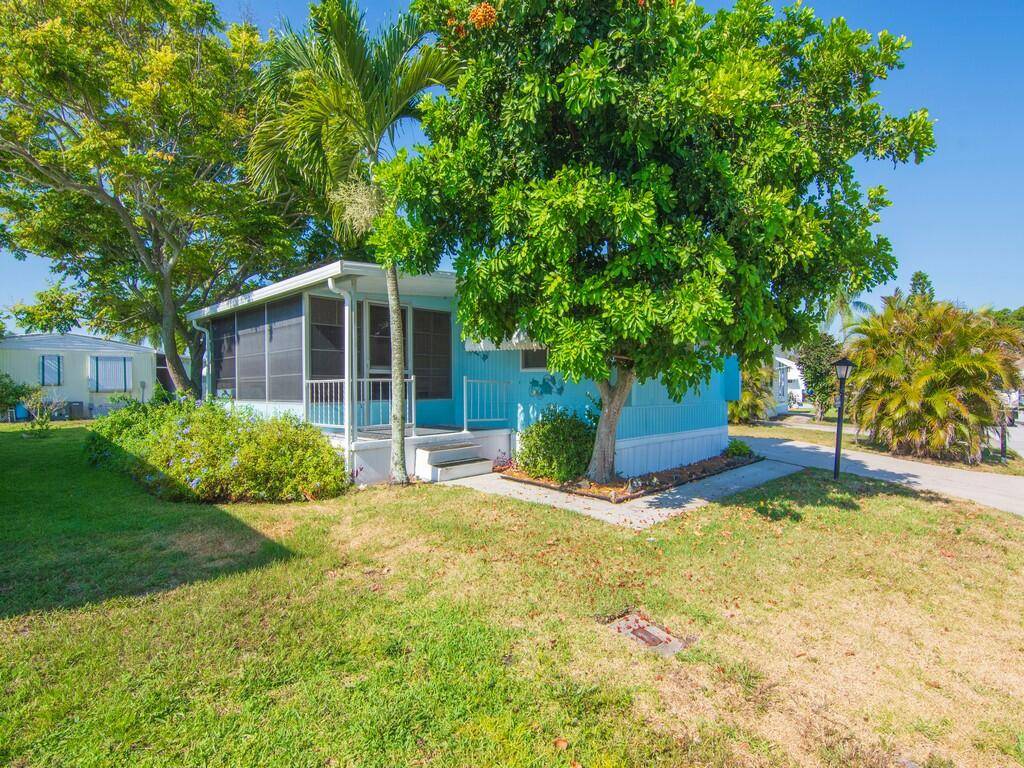 Jensen Beach, FL 34957,102 N Warner DR