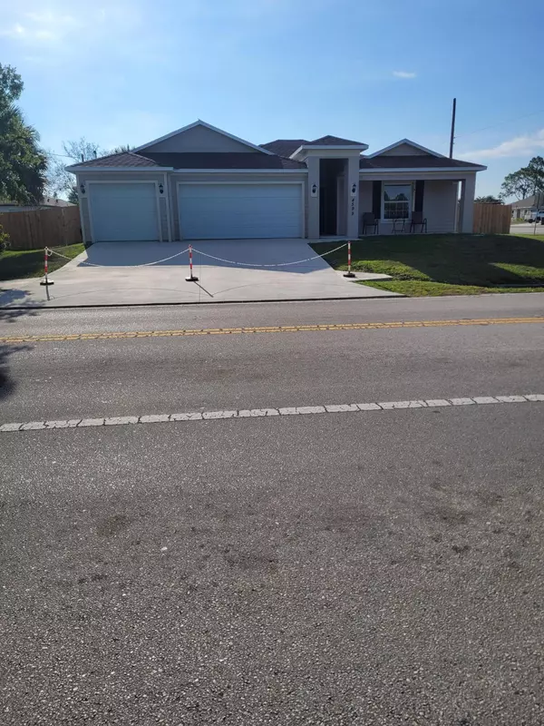 1391 SW Becker RD, Port Saint Lucie, FL 34953