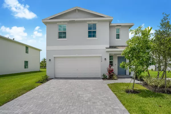 Lake Worth, FL 33463,4534 Dow LN