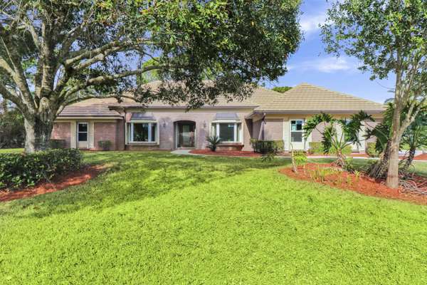 Port Saint Lucie, FL 34986,10742 Grey Heron CT