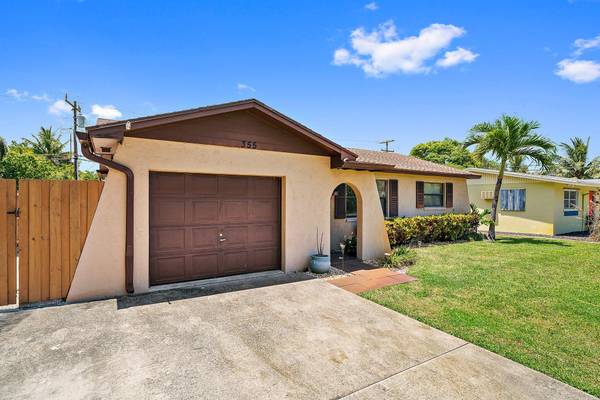 Palm Beach Gardens, FL 33410,355 Azalea ST