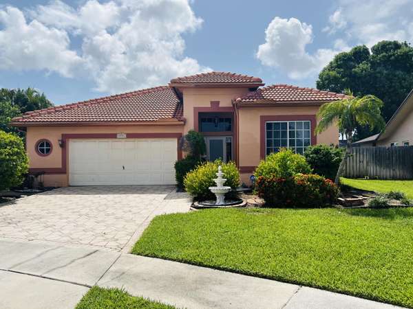 6781 W Hollandaire DR, Boca Raton, FL 33433