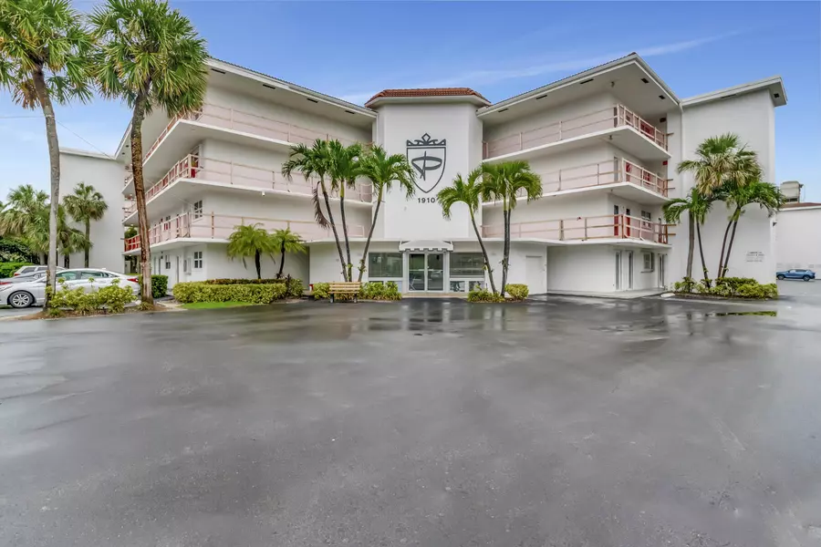 1910 S Ocean BLVD 416, Delray Beach, FL 33483