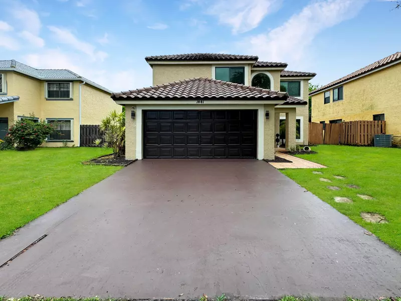 1441 SW 88th AVE, Pembroke Pines, FL 33025