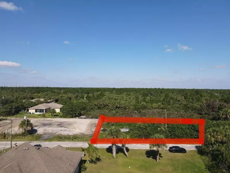 185 SW Ferguson ST, Palm Bay, FL 32908