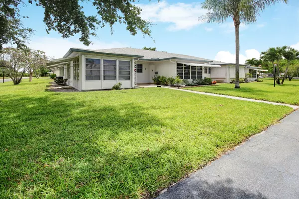 1080 North DR B, Delray Beach, FL 33445