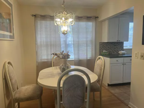 Boca Raton, FL 33434,318 Mansfield H