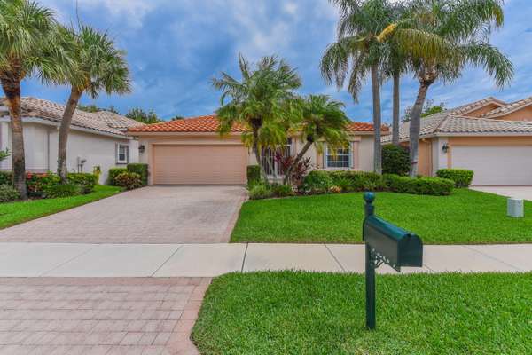 7287 Lombardy ST, Boynton Beach, FL 33472