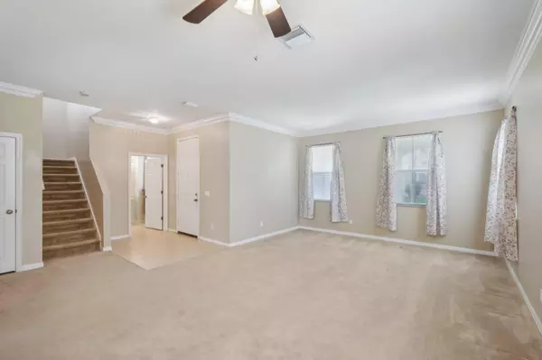 Vero Beach, FL 32966,1302 Classic CT
