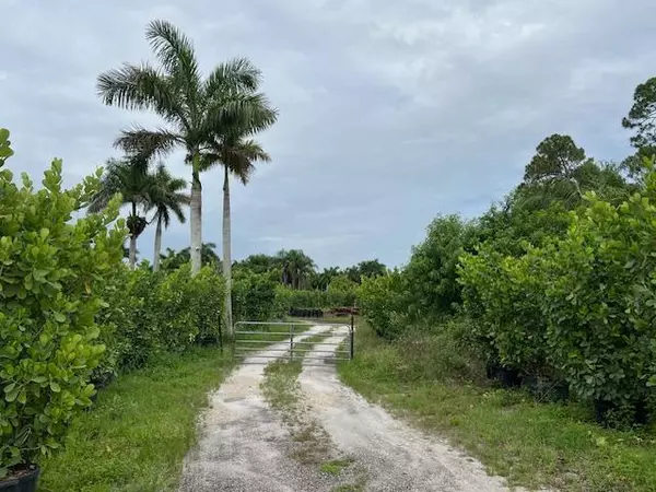 Loxahatchee Groves, FL 33470,2645 C RD