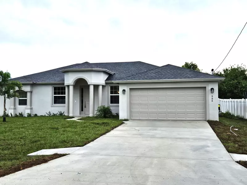 585 SW Jeanne AVE, Port Saint Lucie, FL 34953