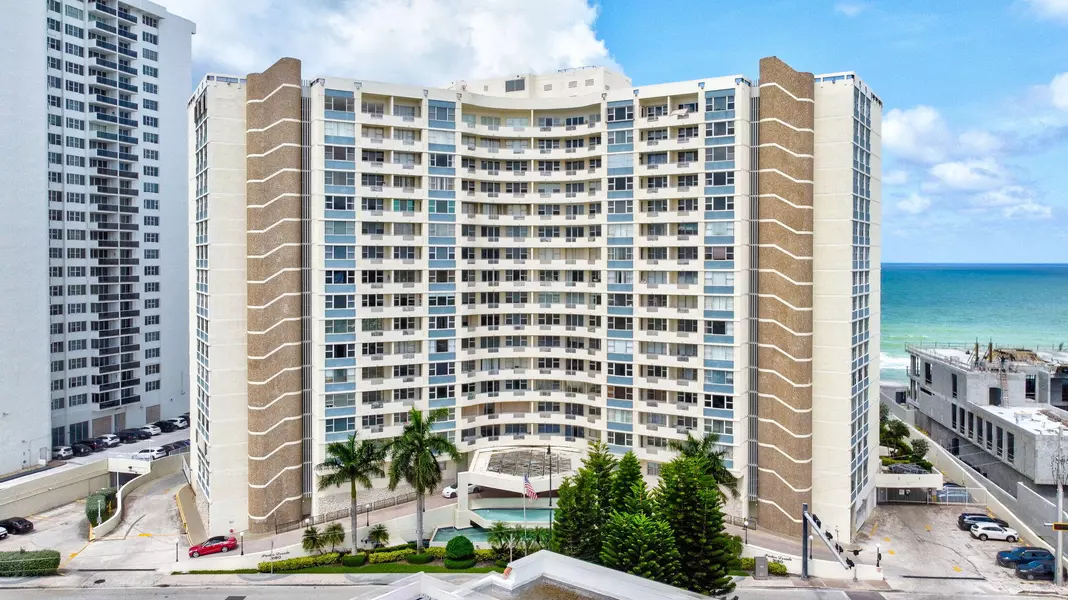 3180 S Ocean DR 414, Hallandale Beach, FL 33009