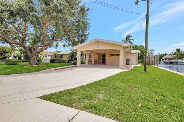 1059 Carambola CIR,  West Palm Beach,  FL 33406