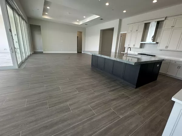 Palm Beach Gardens, FL 33412,9105 Coral Isles CIR {Lot 87}