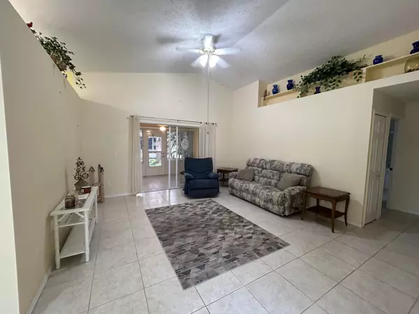 Fort Pierce, FL 34951,6627 Picante CIR