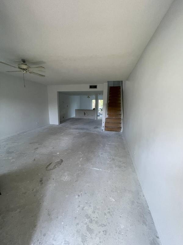 Dania, FL 33314,5265 SW 40th AVE 23