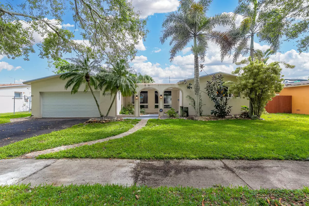 Cooper City, FL 33328,8829 SW 49 ST