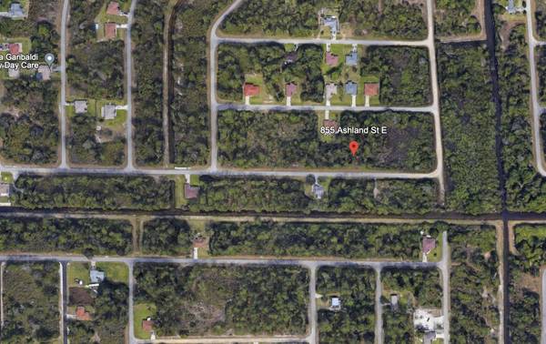 855 E Ashland ST, Lehigh Acres, FL 33974