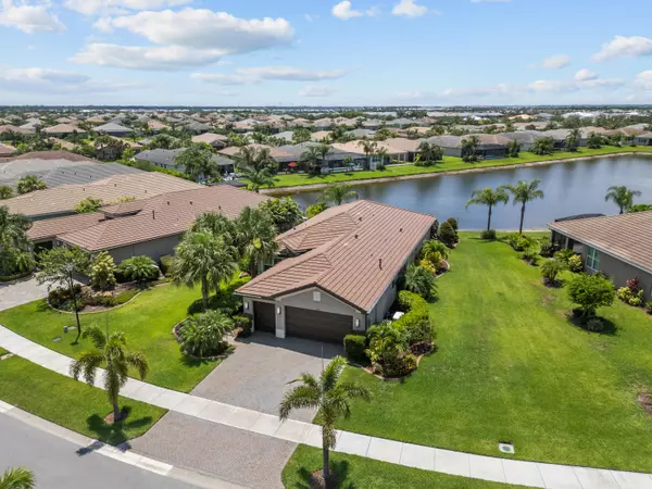 11402 SW Half Moon Lake LN, Port Saint Lucie, FL 34987