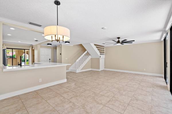 Palm Beach Gardens, FL 33418,704 Windermere WAY