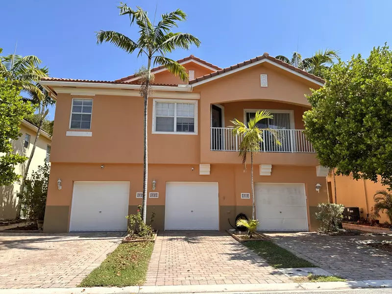 1721 Terracotta DR, Riviera Beach, FL 33404