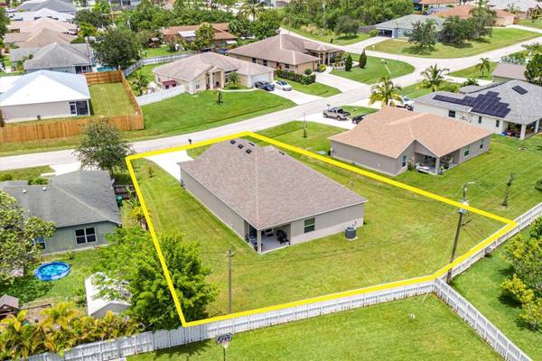 Port Saint Lucie, FL 34953,2389 SW Vale ST