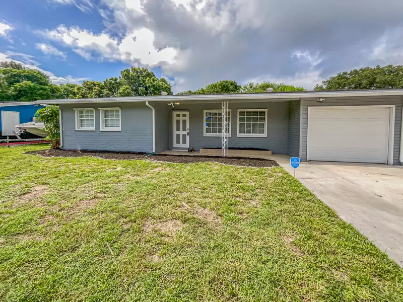 509 Azalea AVE, Fort Pierce, FL 34982