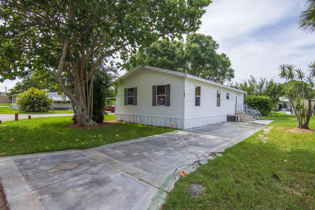 Fort Pierce, FL 34982,345 NE Weatherbee RD 150