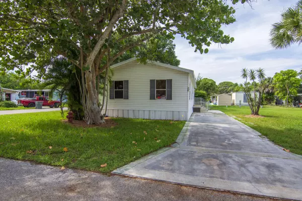 Fort Pierce, FL 34982,345 NE Weatherbee RD 150