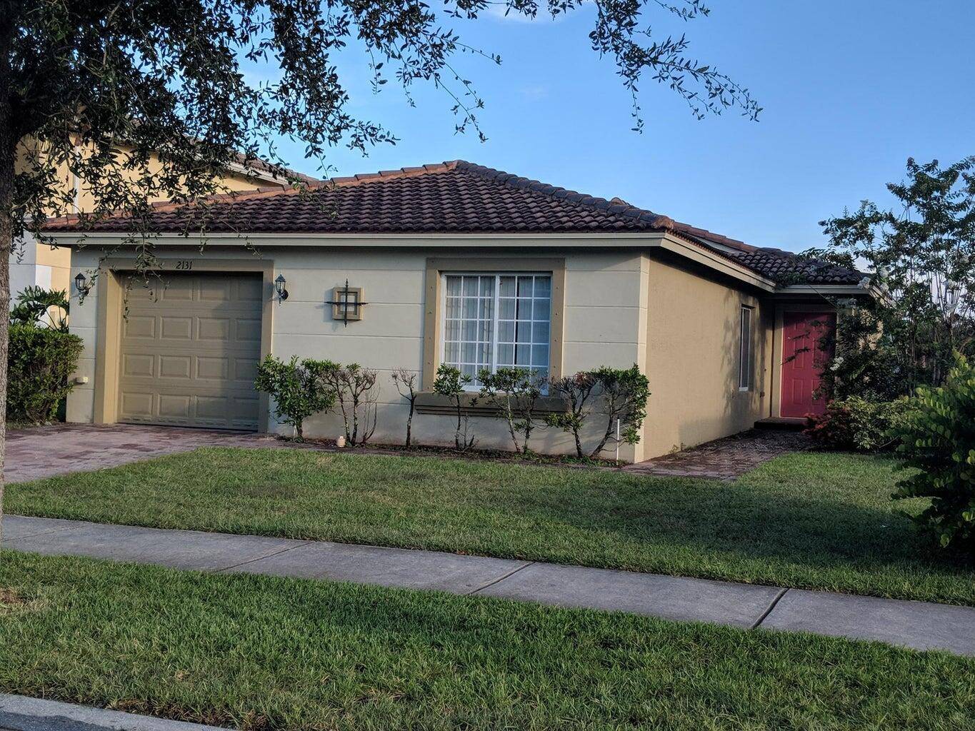 2131 Newport Isles BLVD, Port Saint Lucie, FL 34953