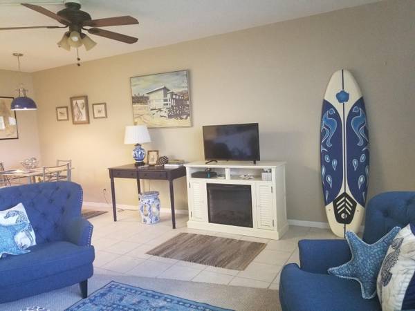 Boynton Beach, FL 33435,850 E Horizons 207