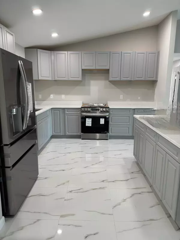 Okeechobee, FL 34972,2987 NW 33rd AVE