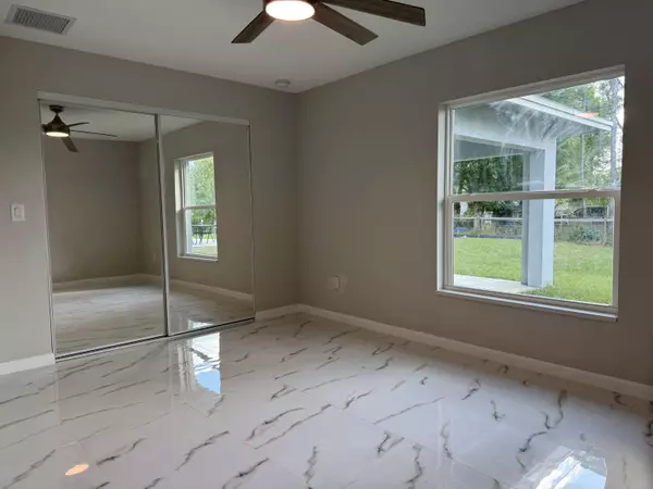 Okeechobee, FL 34972,2987 NW 33rd AVE