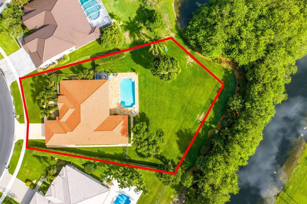 Boca Raton, FL 33498,20380 Hacienda CT