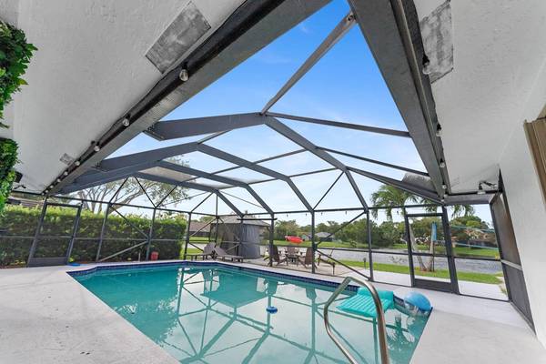 13947 Geranium PL, Wellington, FL 33414