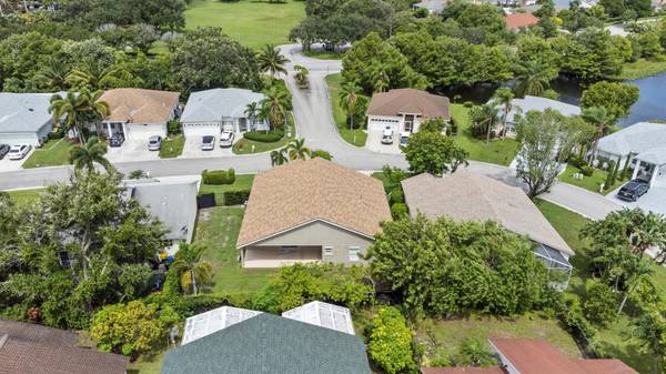 Greenacres, FL 33413,1403 Fairway CIR