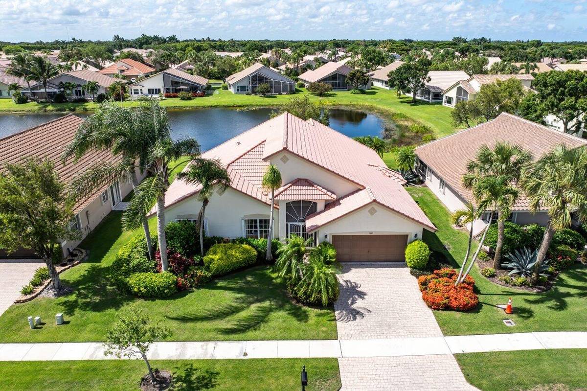 Boynton Beach, FL 33437,7337 W Falls RD