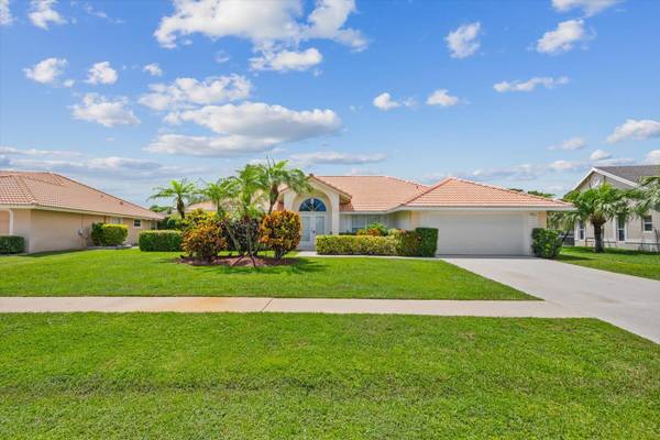 12815 Kingsway RD, Wellington, FL 33414