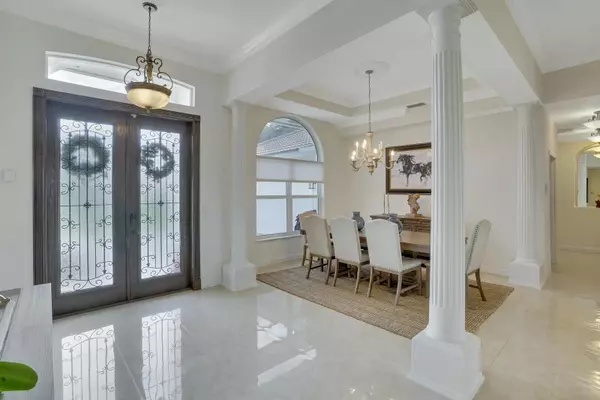 Wellington, FL 33414,15000 Oatland CT House