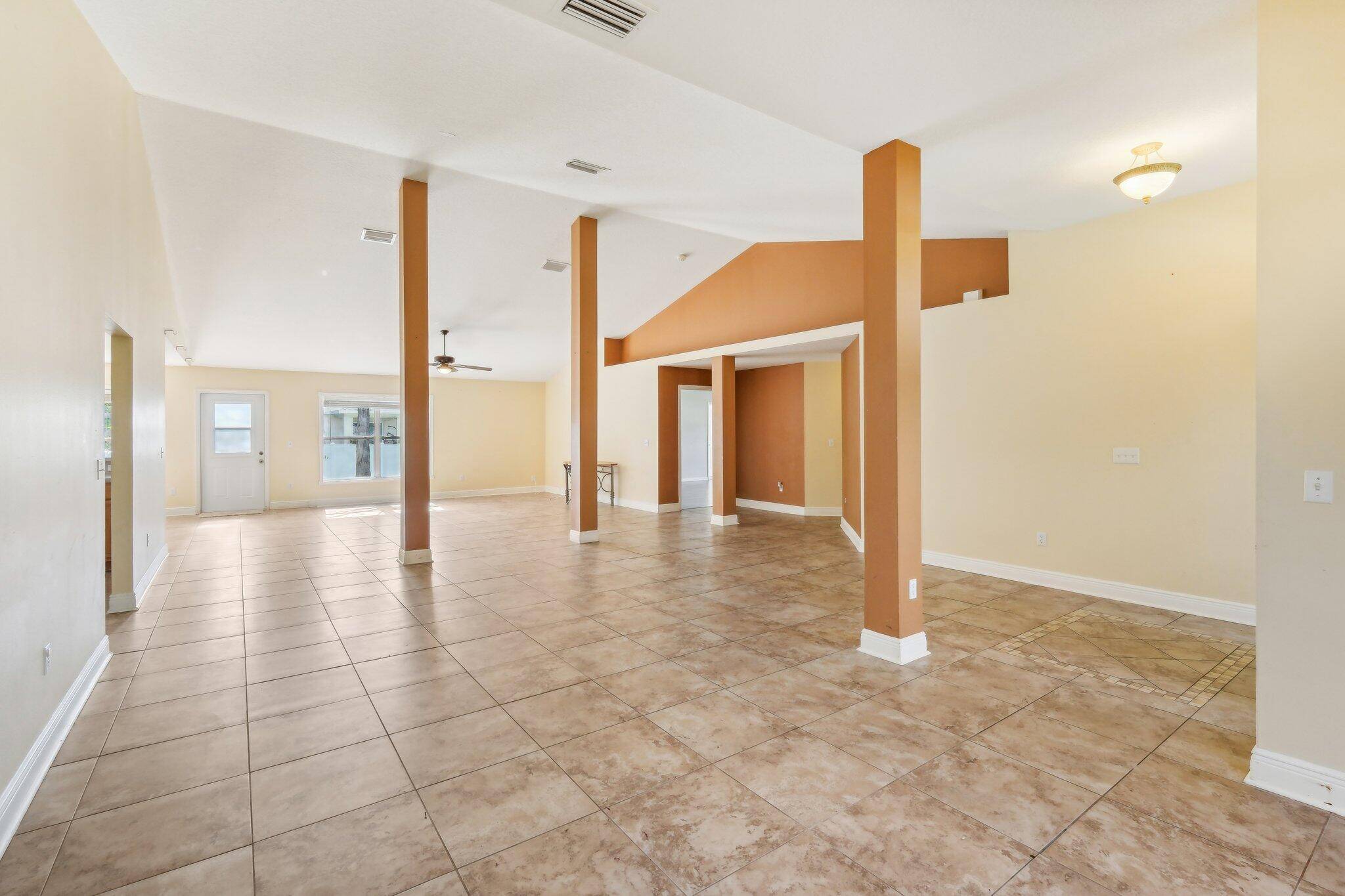 Port Saint Lucie, FL 34983,6762 NW Daffodil LN
