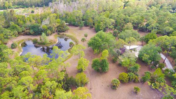 Loxahatchee Groves, FL 33470,2813 F RD