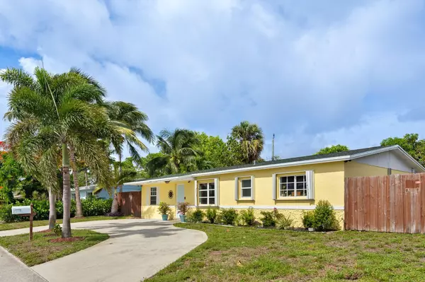 Boynton Beach, FL 33435,2851 N Seacrest BLVD