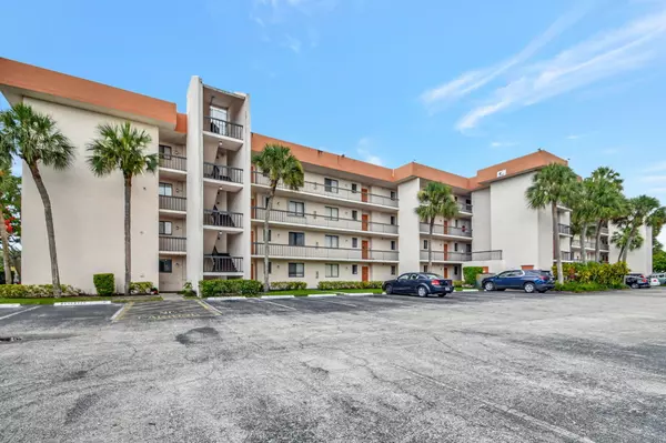 Lake Worth, FL 33462,5981 Via Vermilya 202