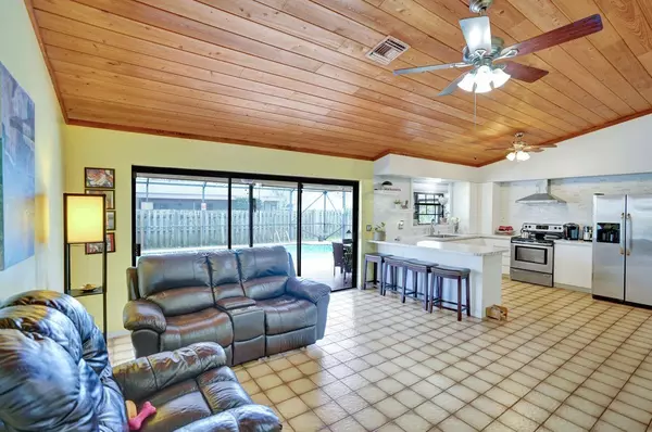 Wellington, FL 33414,1391 Pinetta CIR